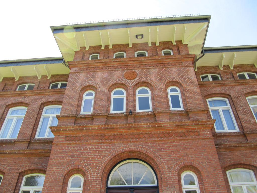 Haus Im Park Lägenhet Wesselburen Exteriör bild